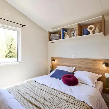 度假居 Mobilehome Evasion 54 *